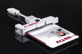 Identiv SCR3500C USB Smartfold Type C - Image 3